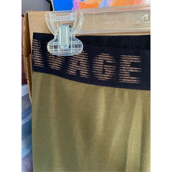 Savage, X Fenty, green high waisted, graphic logo, leggings, size XL ￼ - Picture 6 of 8